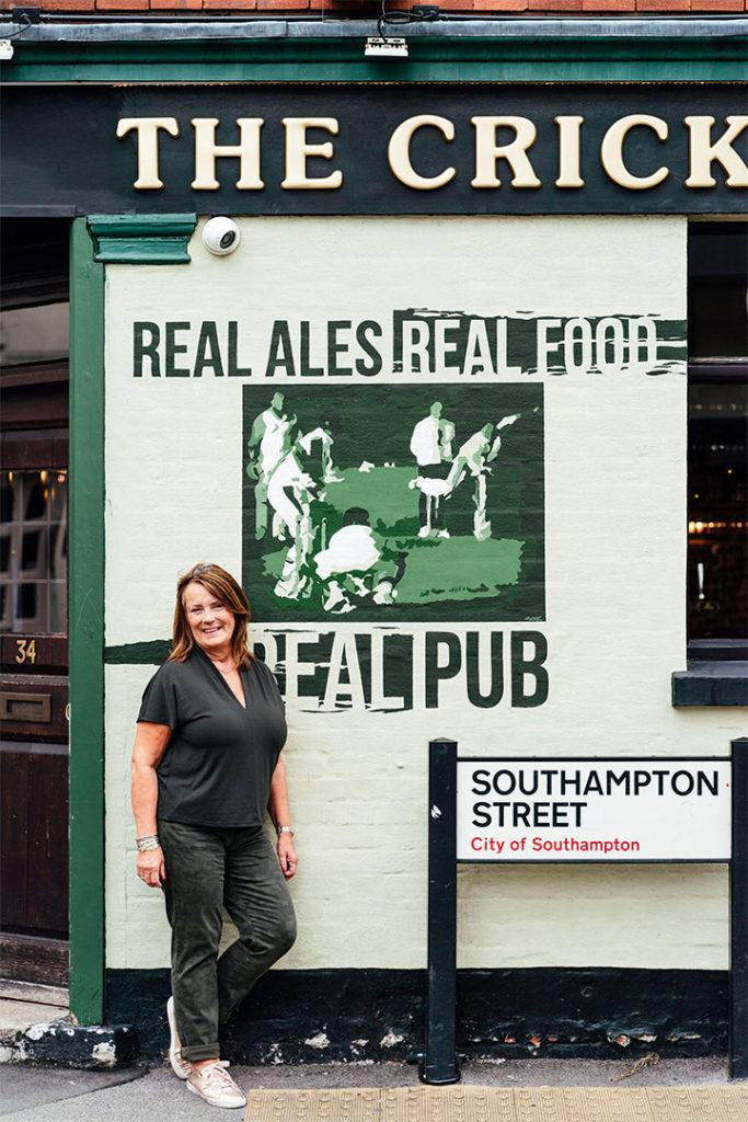 The Real Ales, Real Food, Real Pub mural on the outside wall of The Cricketers Arms